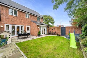 Photo 19- click for photo gallery